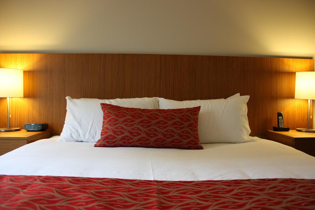Gladstone Downtown Central Apartment Hotel Official Esterno foto