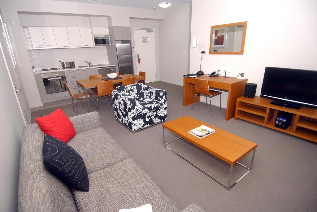 Gladstone Downtown Central Apartment Hotel Official Camera foto