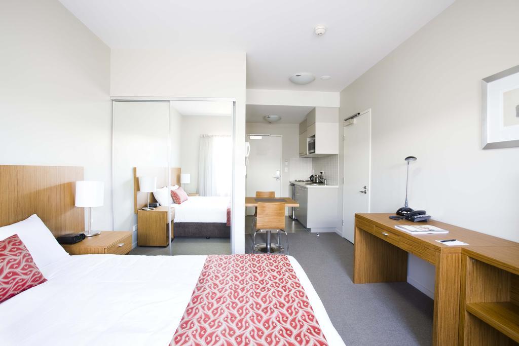 Gladstone Downtown Central Apartment Hotel Official Esterno foto